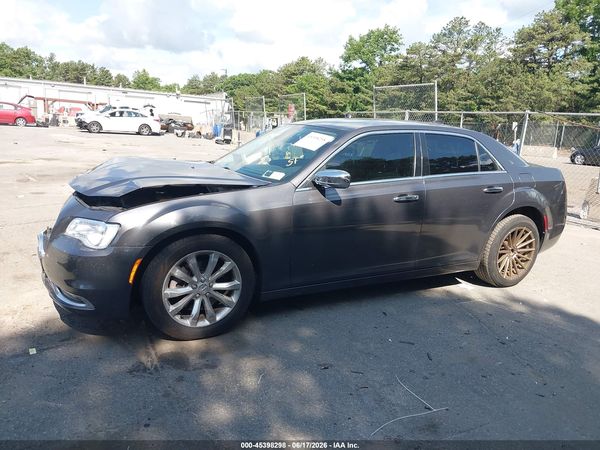 2018 CHRYSLER 300 LIMITED AWD — I117