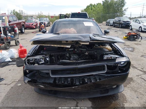 2013 DODGE CHALLENGER SRT8