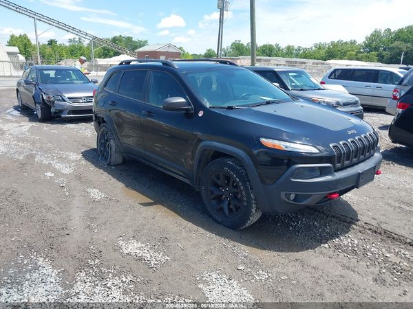 2017 JEEP CHEROKEE TRAILHAWK 4X4