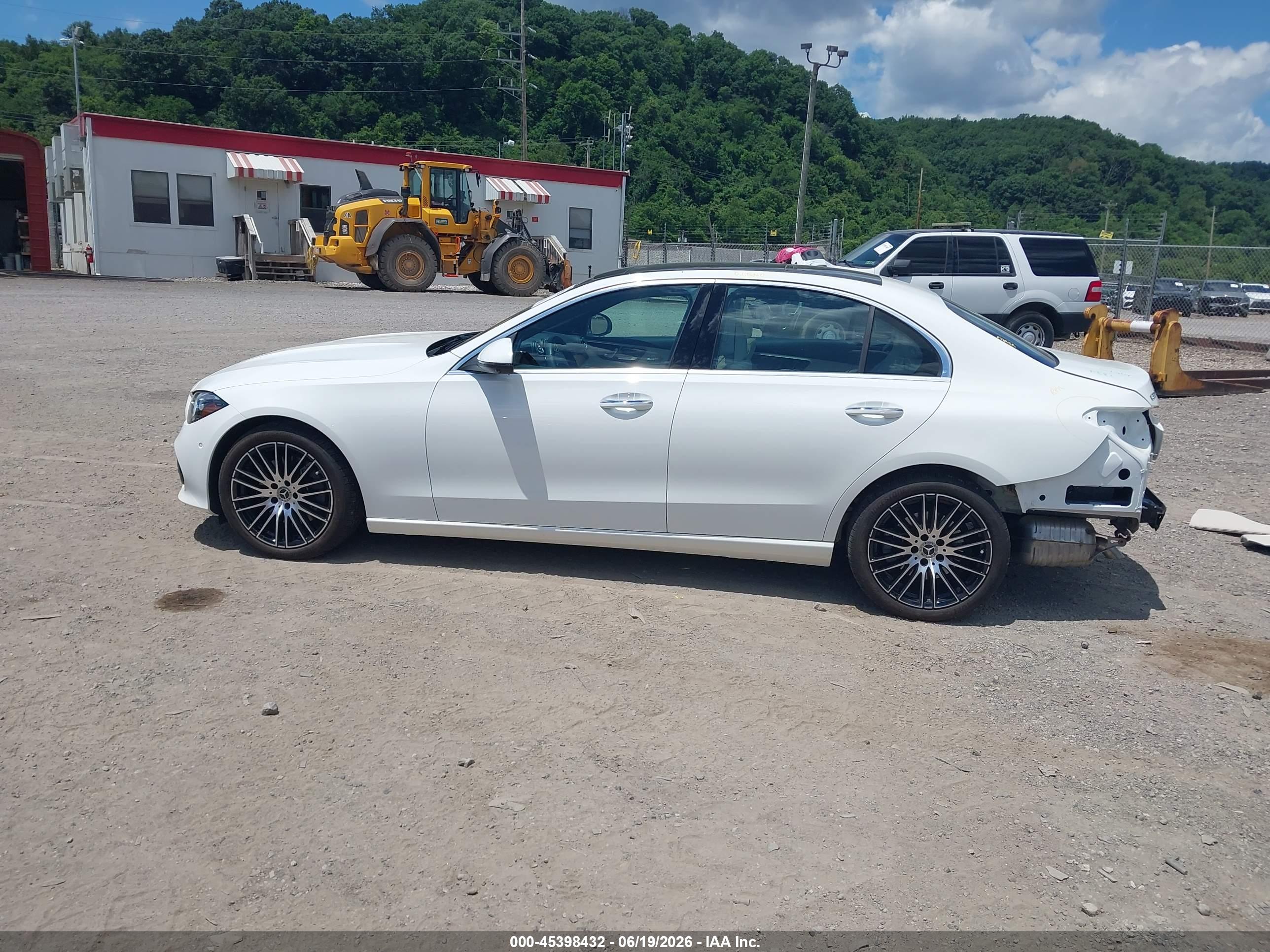 2025 MERCEDES-BENZ C 300 C300 4MATIC