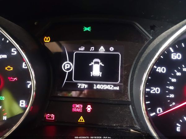 2017 KIA SEDONA LX