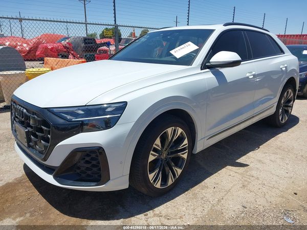 2025 AUDI Q8