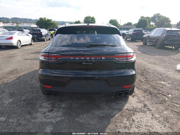 2019 PORSCHE MACAN