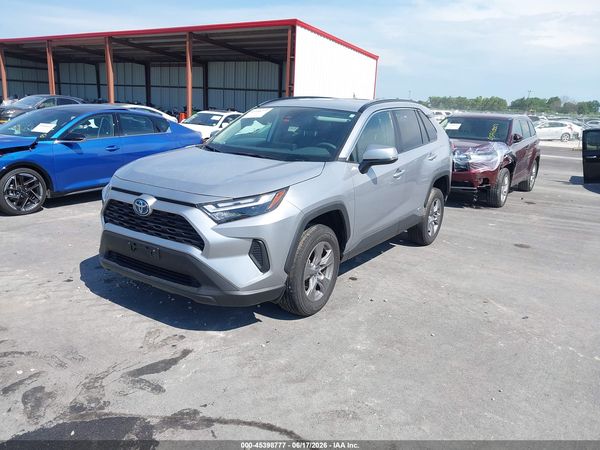 2024 TOYOTA RAV4 HYBRID XLE