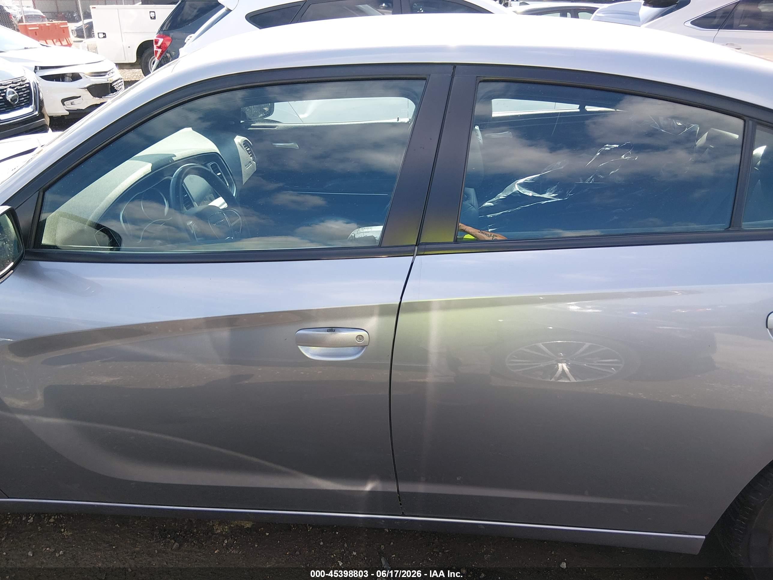 2016 DODGE CHARGER SXT
