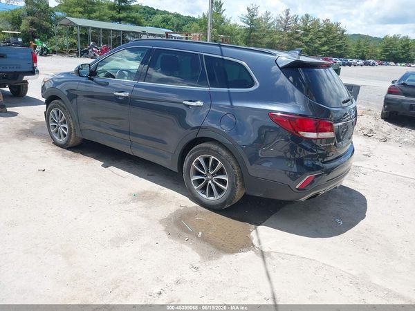 2017 HYUNDAI SANTA FE SE
