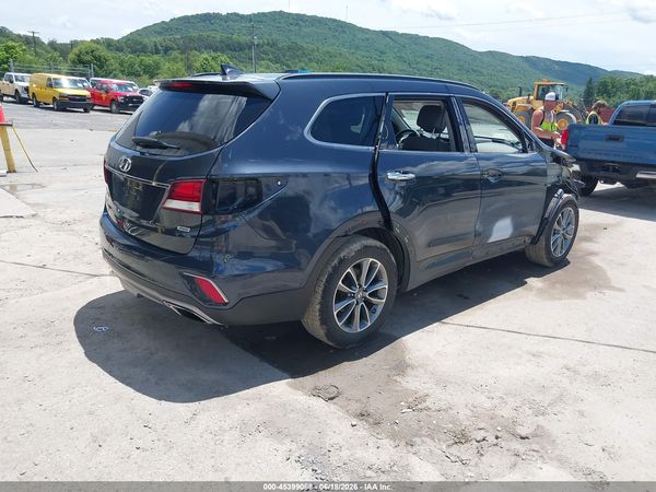2017 HYUNDAI SANTA FE SE