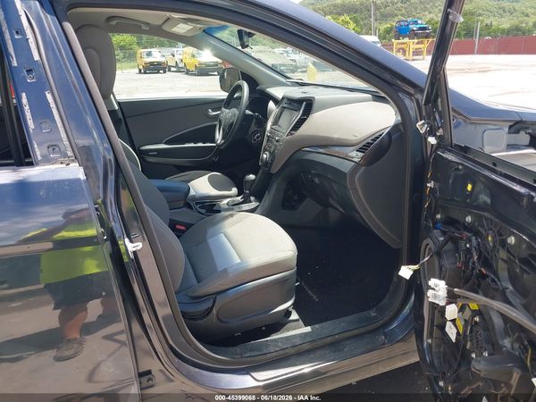 2017 HYUNDAI SANTA FE SE