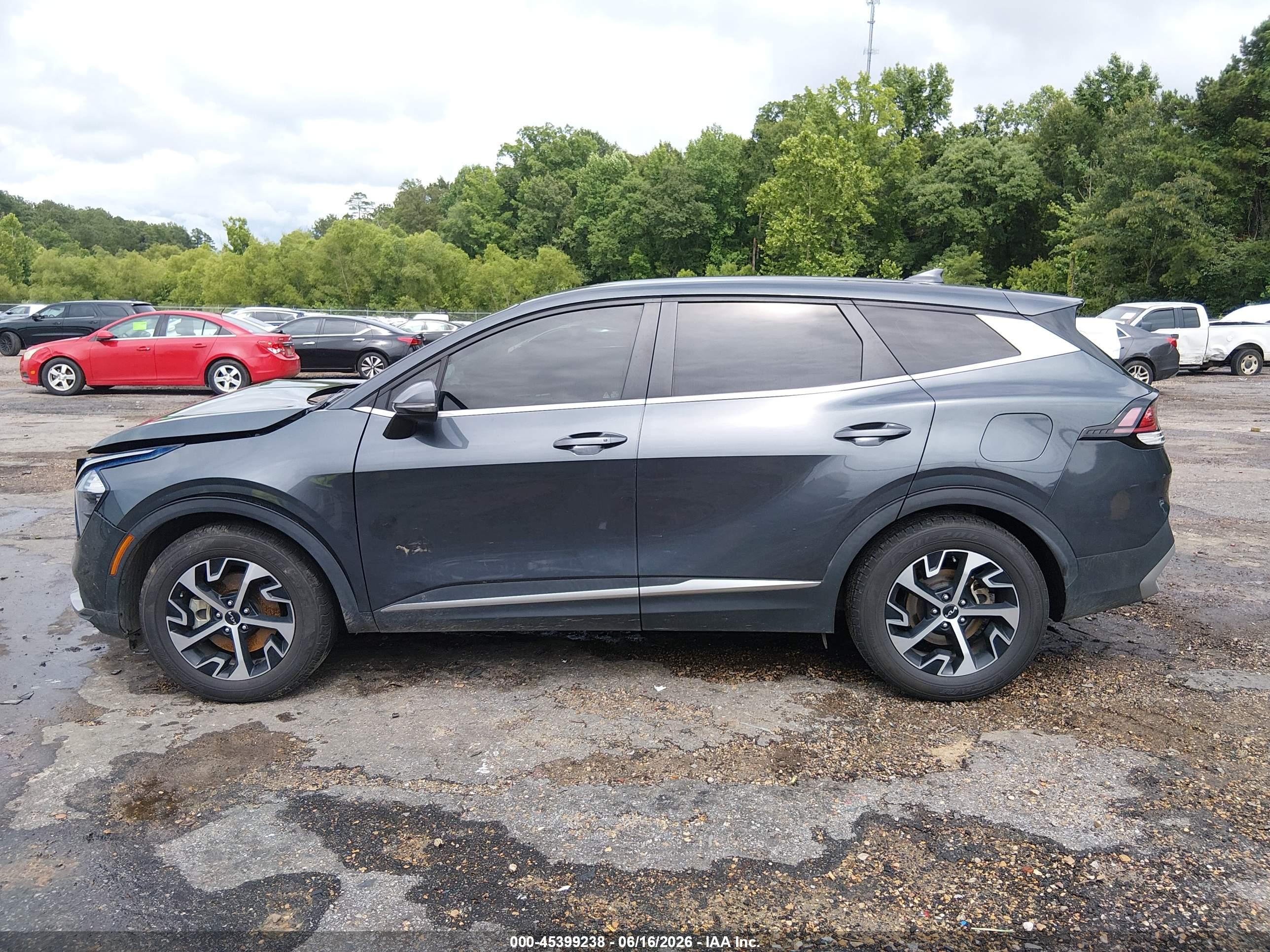 2023 KIA SPORTAGE EX