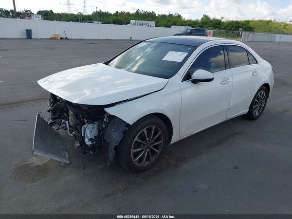 2020 MERCEDES-BENZ A 220 A220