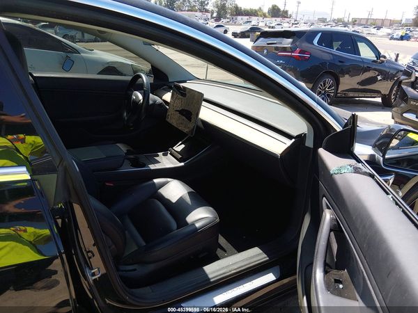 2018 TESLA MODEL 3 LONG RANGE/MID RANGE