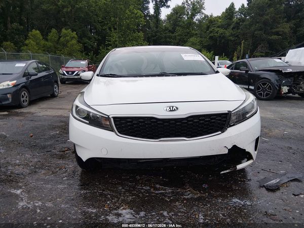 2017 KIA FORTE LX