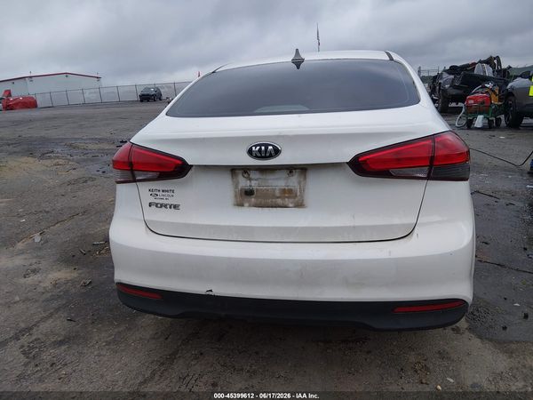 2017 KIA FORTE LX