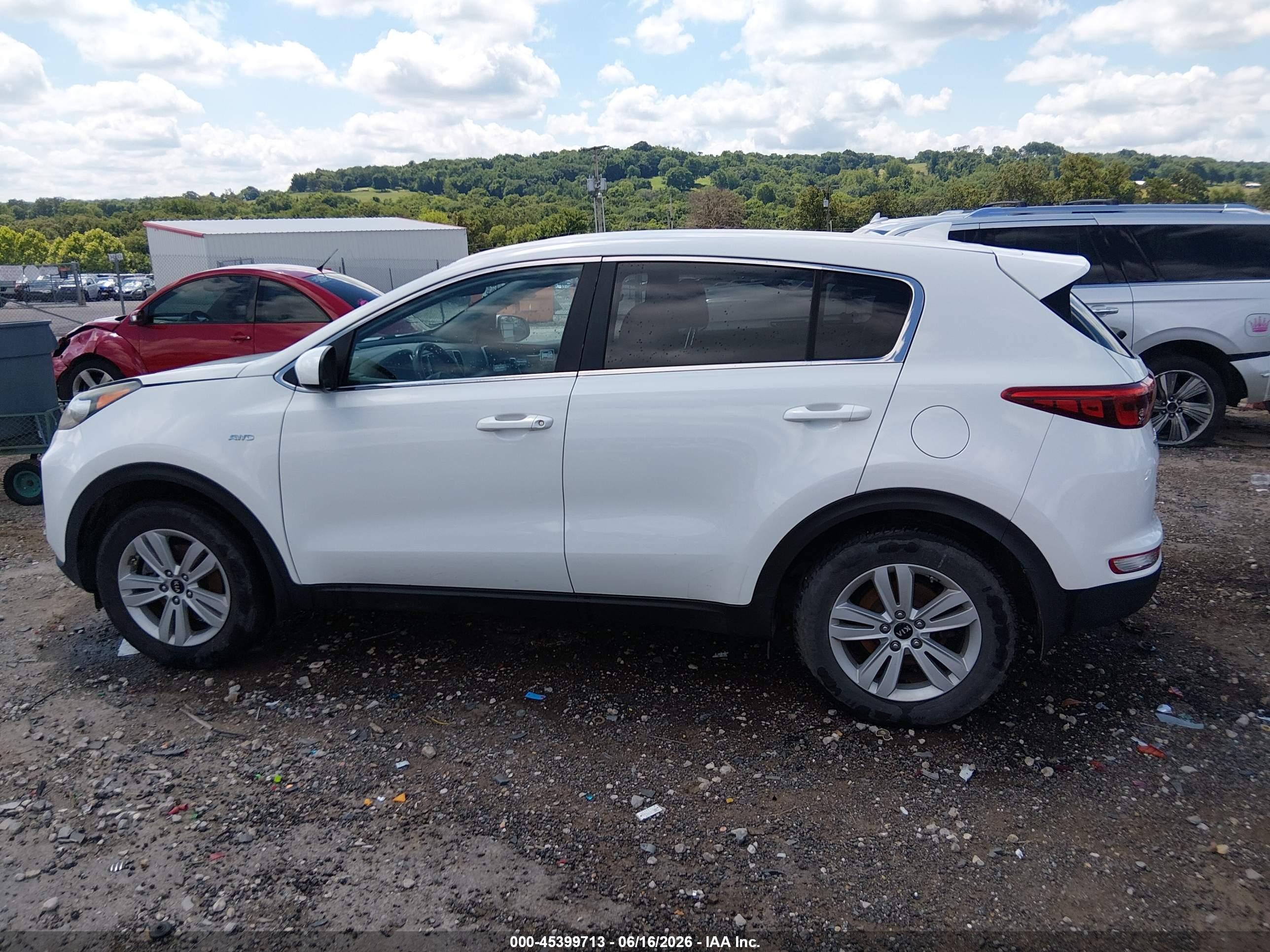 2017 KIA SPORTAGE LX