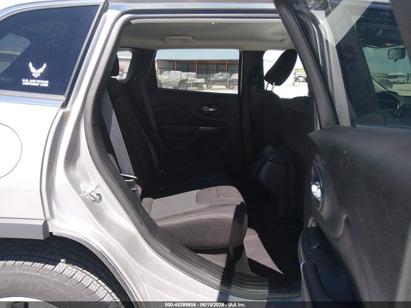 2019 JEEP CHEROKEE LATITUDE 4X4