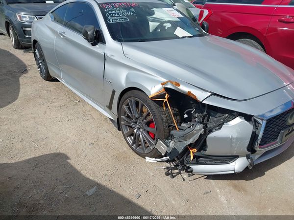 2017 INFINITI Q60 3.0T RED SPORT 400