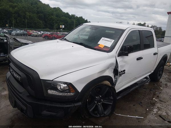 2022 RAM 1500 CLASSIC WARLOCK  4X4 5'7 BOX