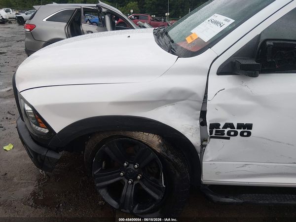 2022 RAM 1500 CLASSIC WARLOCK  4X4 5'7 BOX