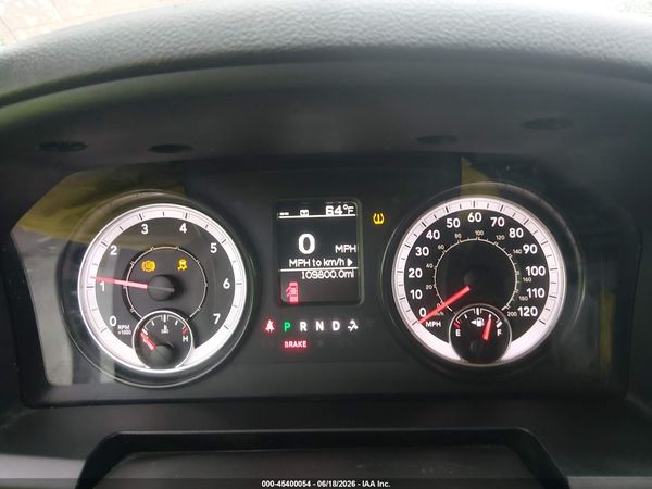 2022 RAM 1500 CLASSIC WARLOCK  4X4 5'7 BOX