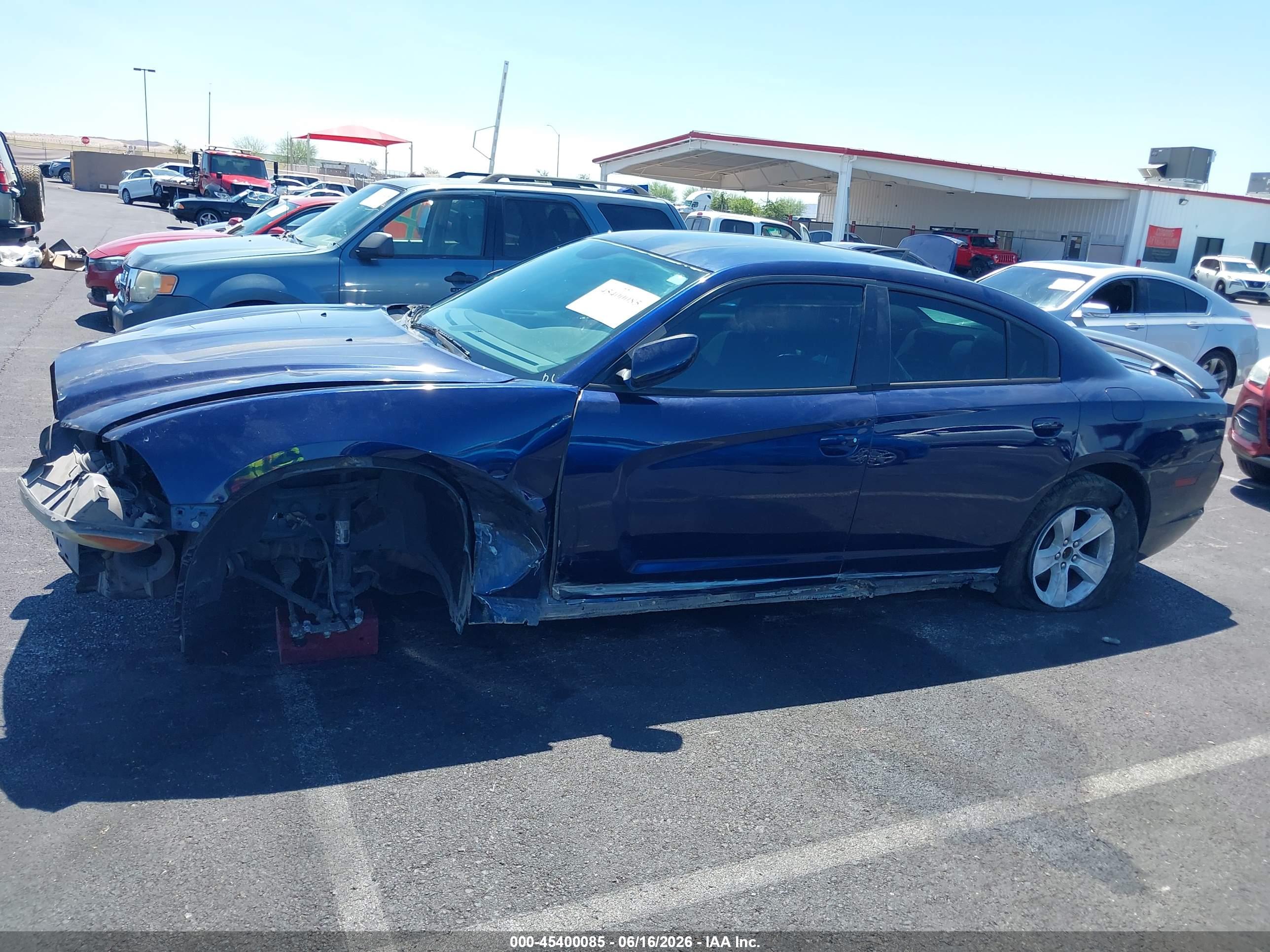 2014 DODGE CHARGER SE