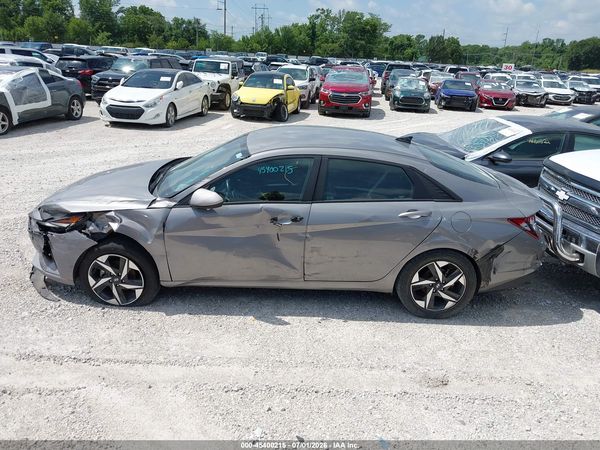2023 HYUNDAI ELANTRA SEL