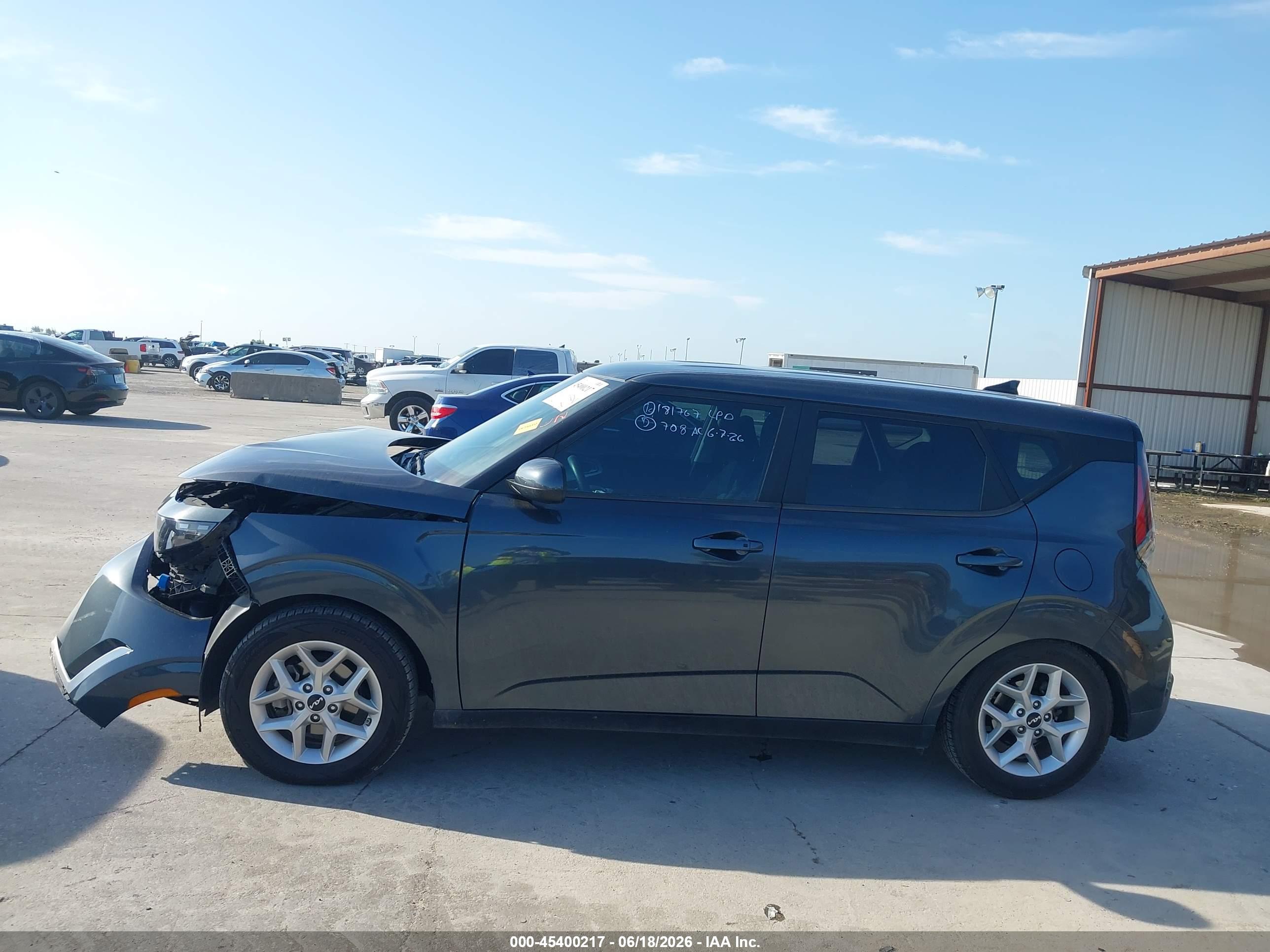 2023 KIA SOUL S