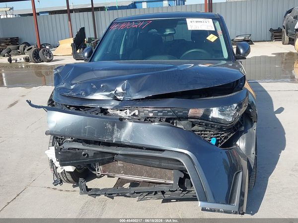 2023 KIA SOUL S