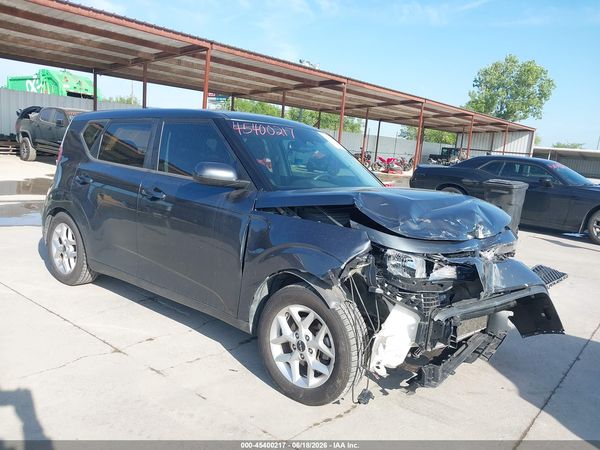 2023 KIA SOUL S