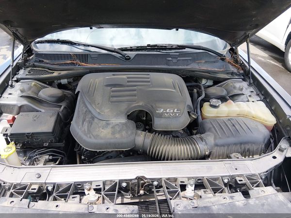 2016 DODGE CHALLENGER SXT