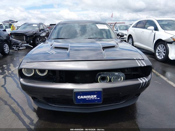2016 DODGE CHALLENGER SXT
