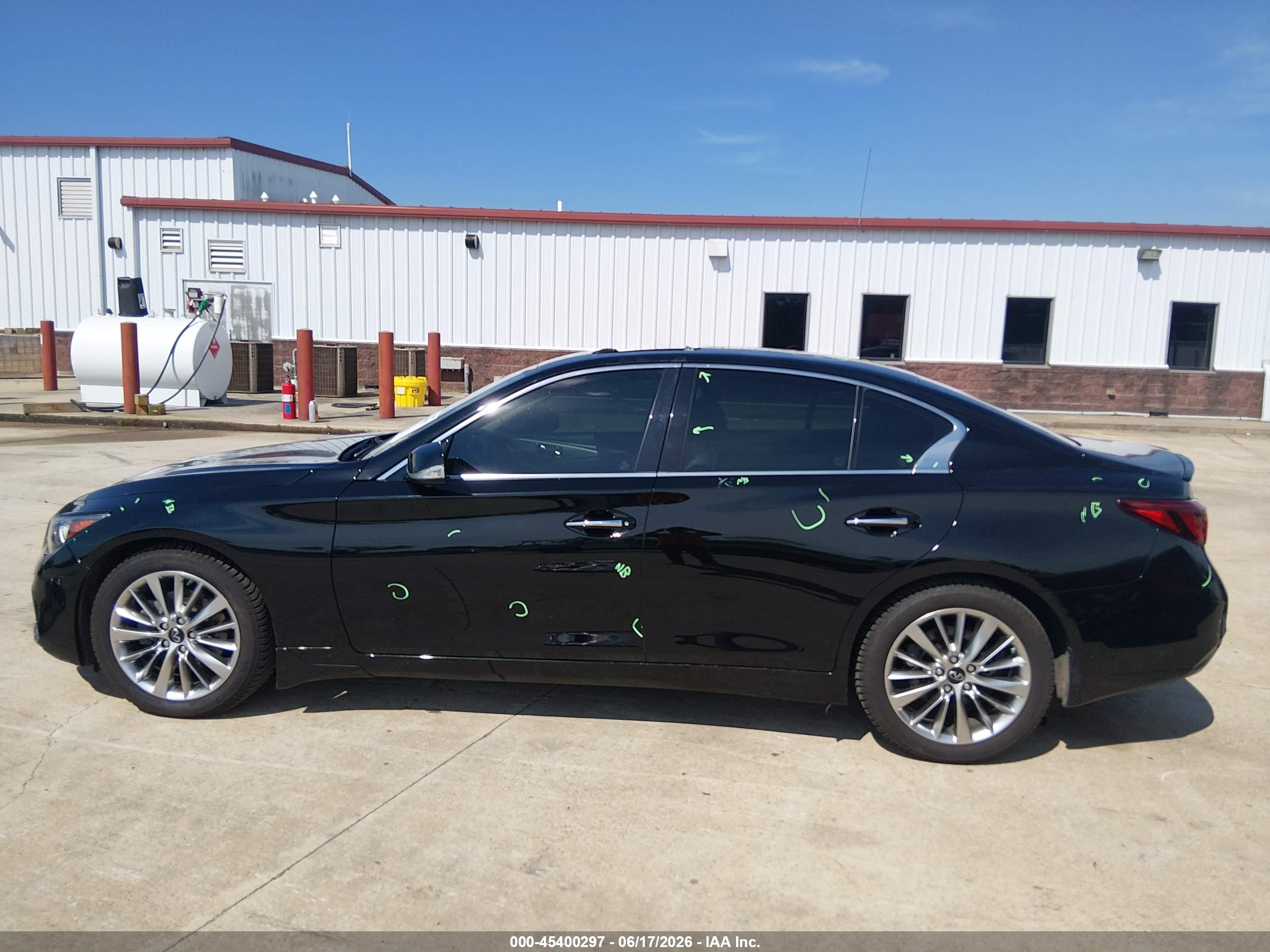2022 INFINITI Q50 LUXE AWD