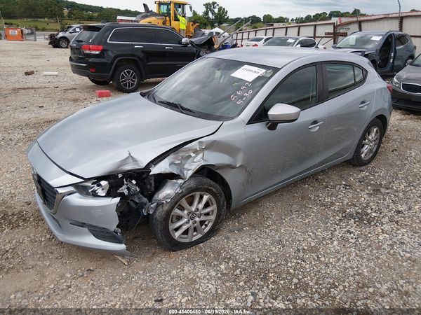 2017 MAZDA MAZDA3 SPORT