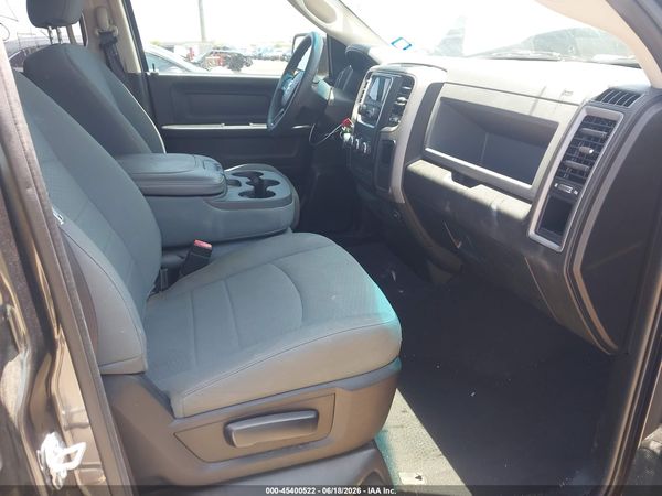 2019 RAM 1500 CLASSIC TRADESMAN  4X2 6'4 BOX
