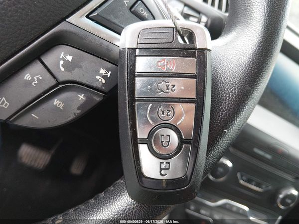 2018 FORD EDGE SEL — I11