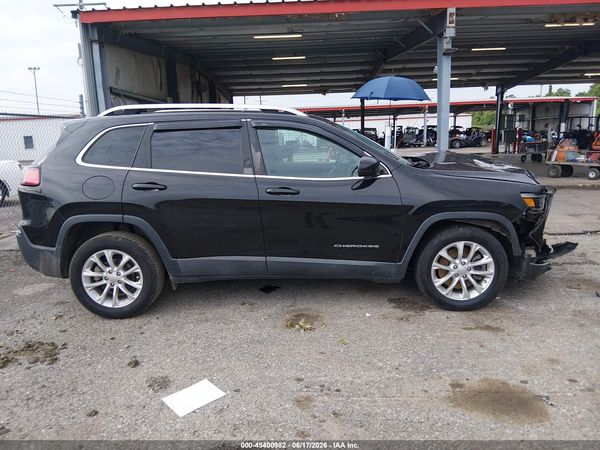 2019 JEEP CHEROKEE LATITUDE FWD