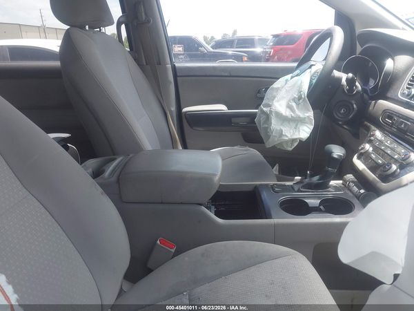2018 KIA SEDONA LX