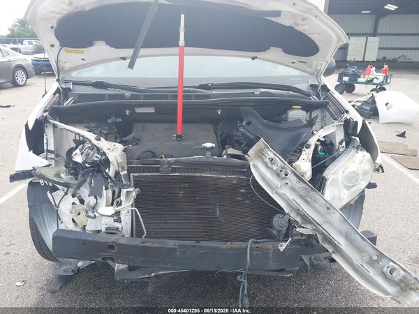 2013 TOYOTA SIENNA LE V6 8 PASSENGER