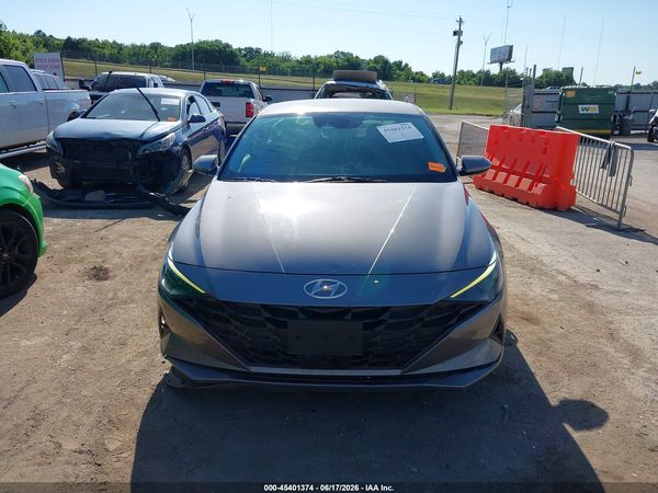2022 HYUNDAI ELANTRA SEL