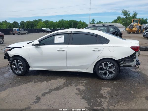 2019 KIA FORTE LXS