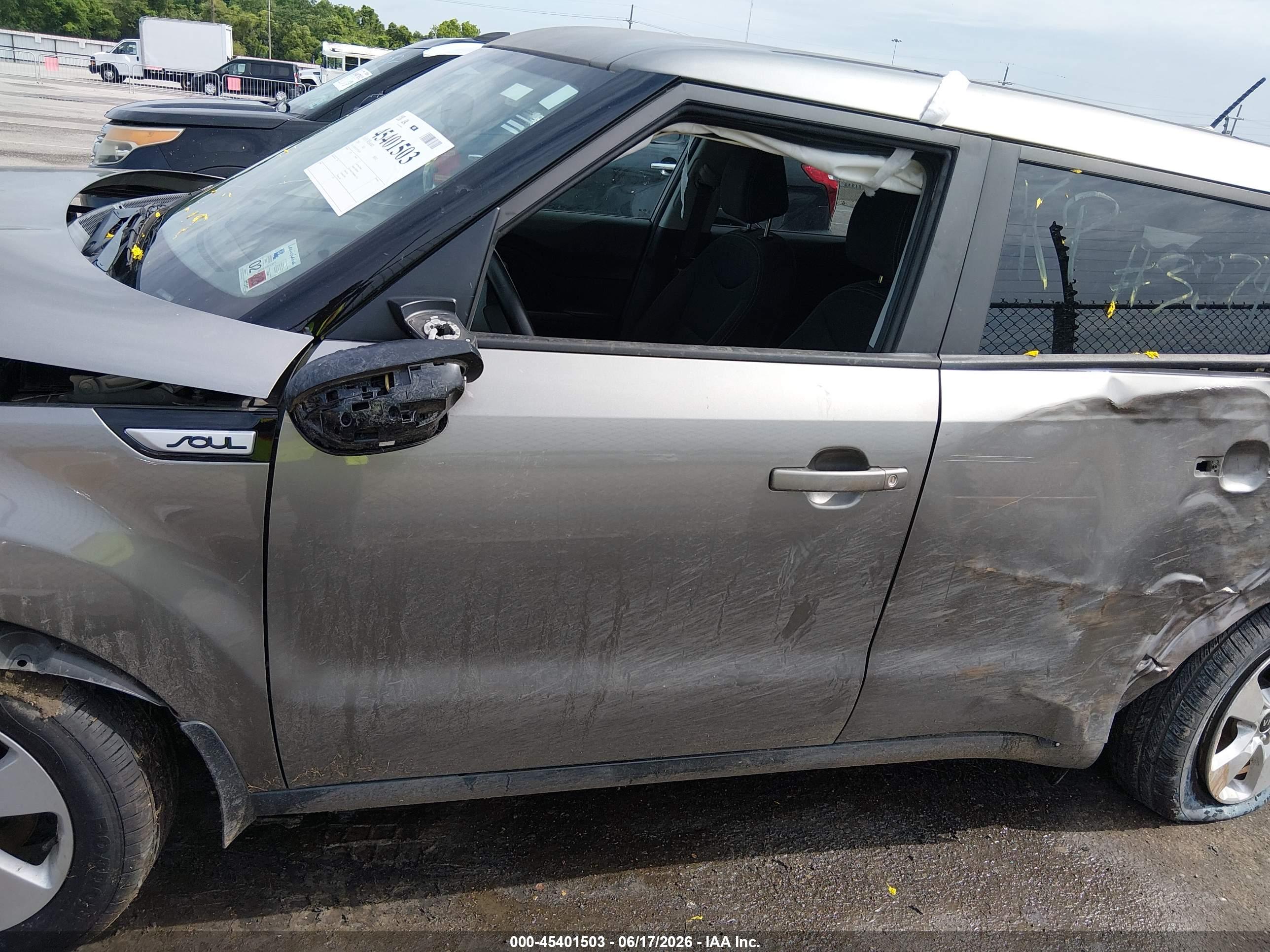 2018 KIA SOUL Base