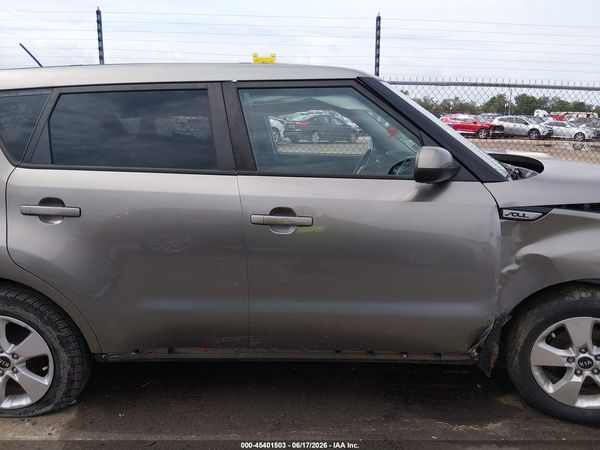 2018 KIA SOUL Base