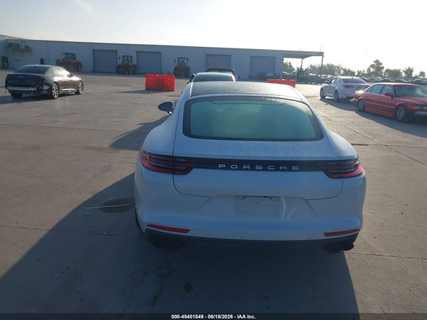 2017 PORSCHE PANAMERA 4S