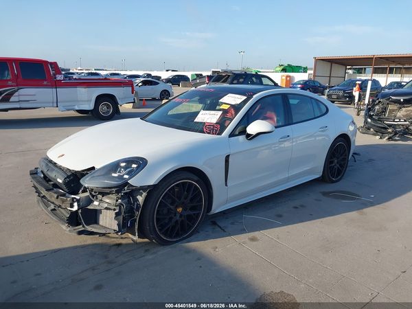 2017 PORSCHE PANAMERA 4S