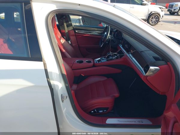 2017 PORSCHE PANAMERA 4S