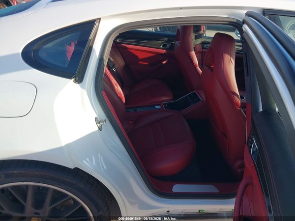 2017 PORSCHE PANAMERA 4S