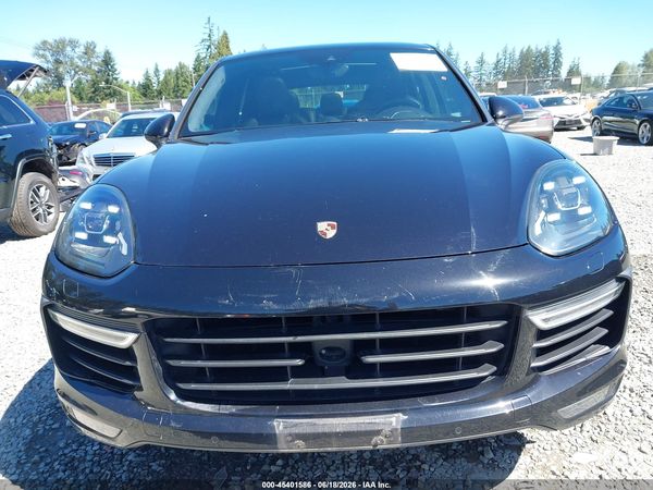 2016 PORSCHE CAYENNE TURBO/TURBO S