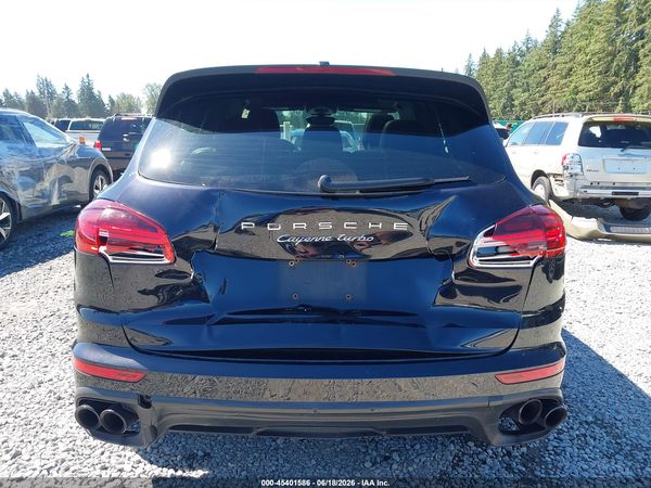 2016 PORSCHE CAYENNE TURBO/TURBO S