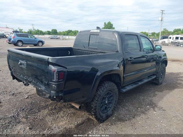 2021 TOYOTA TACOMA SR5 V6