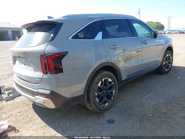2025 KIA SORENTO S