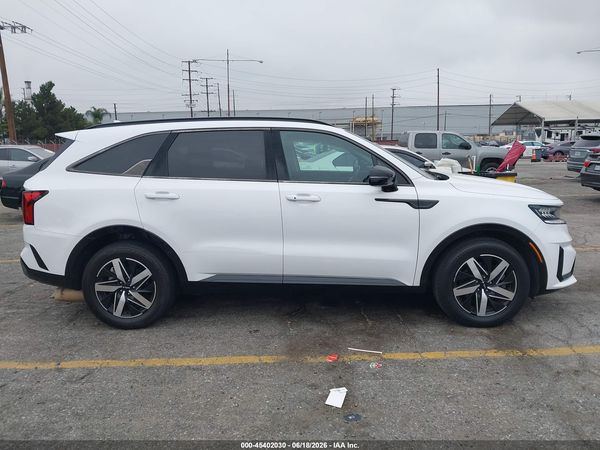 2022 KIA SORENTO S